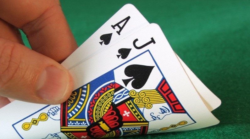 The right way to Know Whenever to Hit or even Stand within a Blackjack Online game 3
